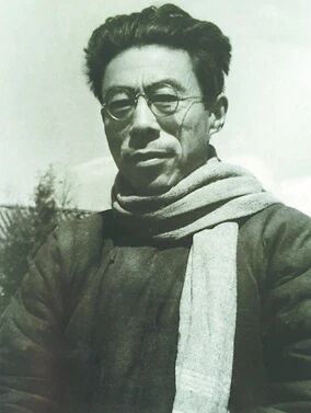 3EE1
